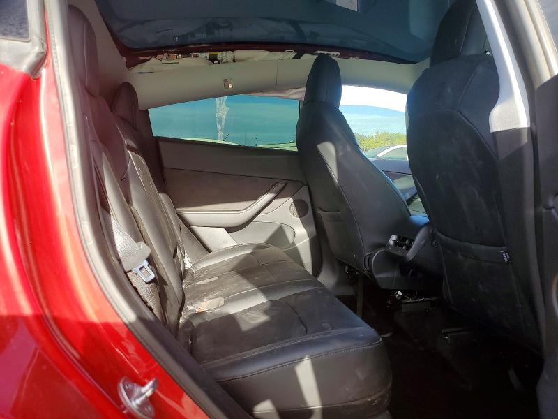 61781496 :رقم المزاد ، 7SAYGDEF4NF336622 vin ، 2022 Tesla Model Y مزاد بيع
