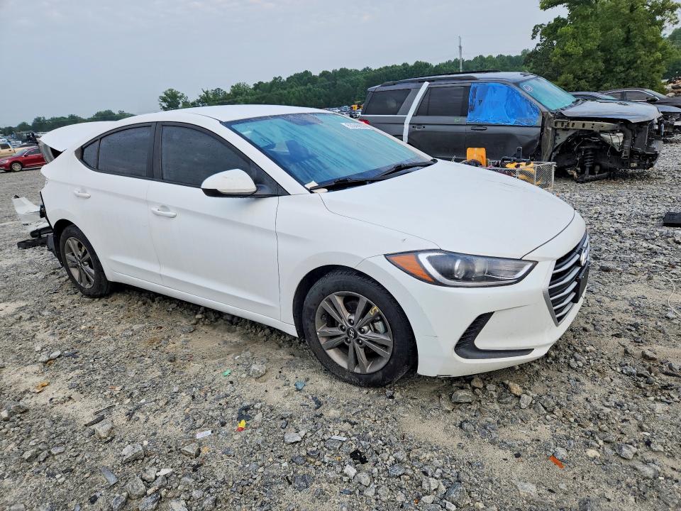 63046656 :رقم المزاد ، 5NPD84LF2JH345746 vin ، 2018 Hyundai Elantra مزاد بيع