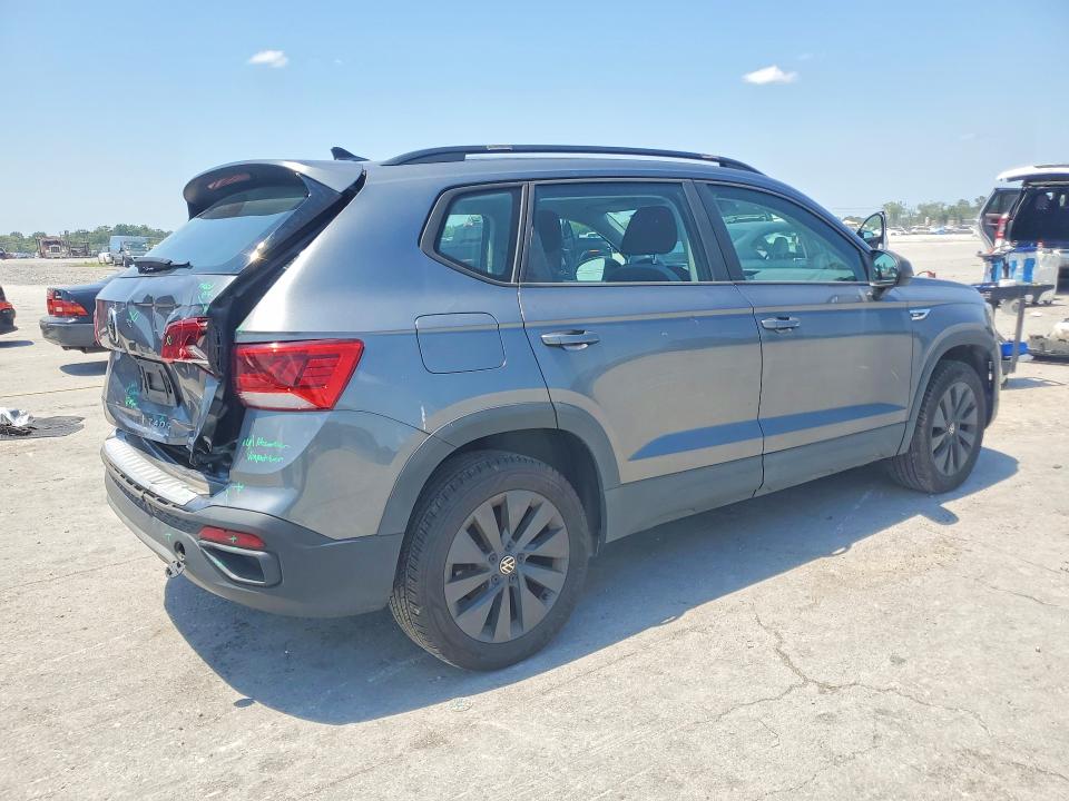 Продаж на аукціоні авто 2022 Volkswagen Taos, vin: 3VVDX7B22NM004741, номер лоту: 62085536
