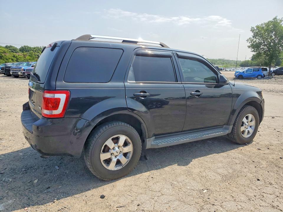 61533906 :رقم المزاد ، 1FMCU9EG8CKB09256 vin ، 2012 Ford Escape مزاد بيع