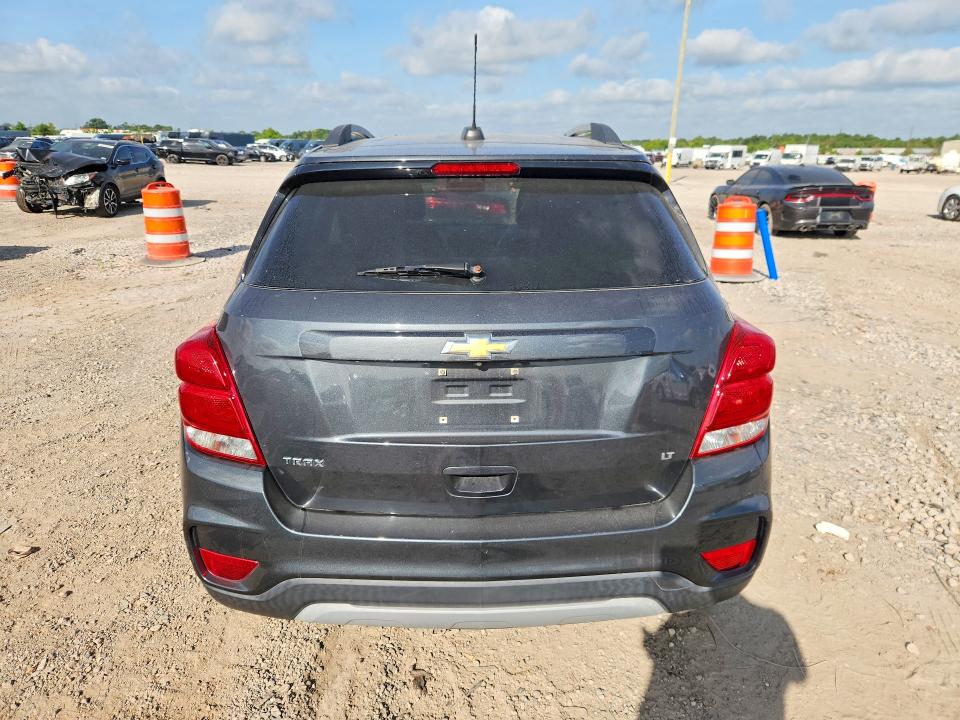 Auction sale of the 2018 Chevrolet Trax, vin: KL7CJLSB8JB615022, lot number: 63364106