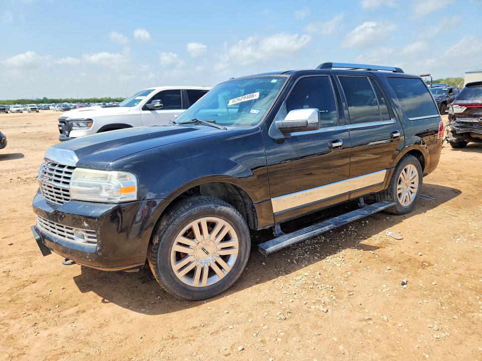 62629406 :رقم المزاد ، 5LMJJ2J56DEL09710 vin ، 2013 Lincoln Navigator مزاد بيع