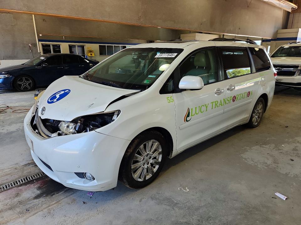 Продажа на аукционе авто 2011 Toyota Sienna, vin: 5TDYK3DC7BS112829, номер лота: 59777646
