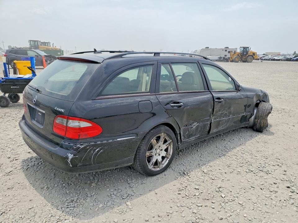 Продажа на аукционе авто 2008 Mercedes-benz E, vin: WDBUH87X38B328345, номер лота: 59391756