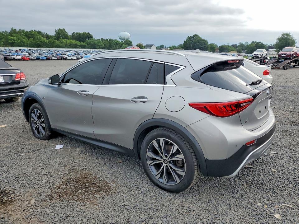 62015976 :رقم المزاد ، SJKCH5CR2HA016197 vin ، 2017 Infiniti Qx30 مزاد بيع