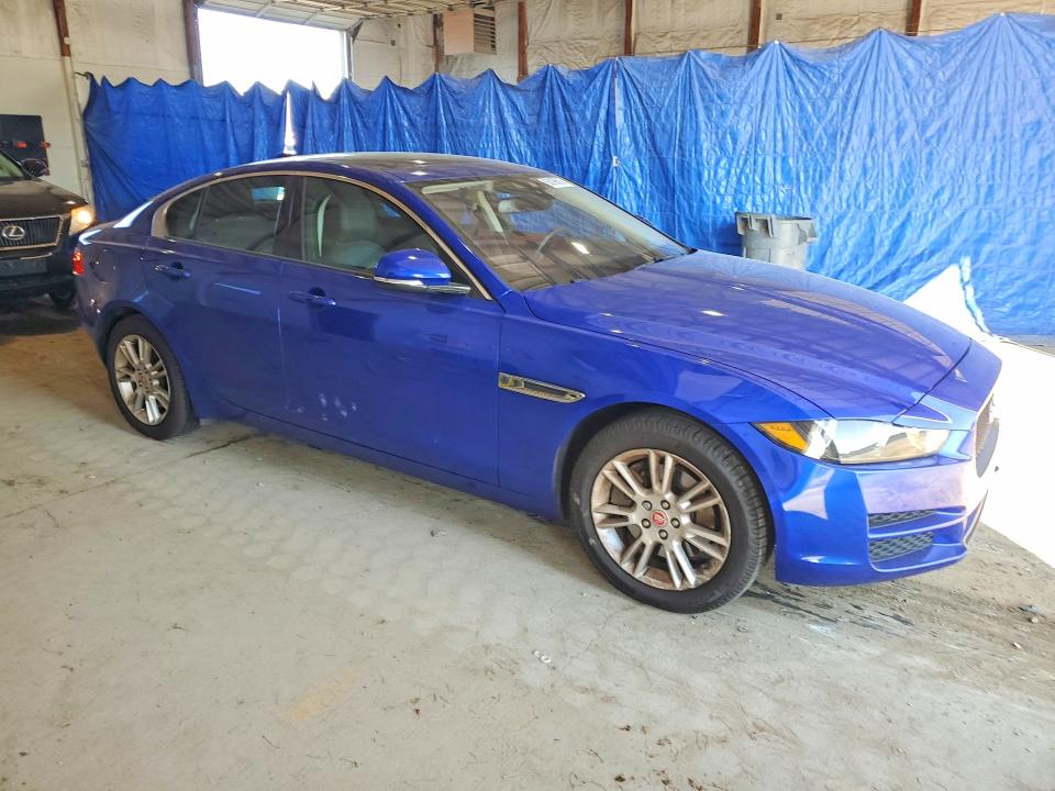 63198816 :رقم المزاد ، SAJAJ4BN5HA976672 vin ، 2017 Jaguar Xe مزاد بيع