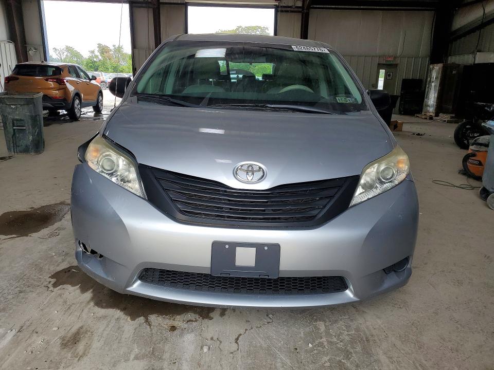 Продаж на аукціоні авто 2012 Toyota Sienna, vin: 5TDZK3DC5CS185669, номер лоту: 62485776