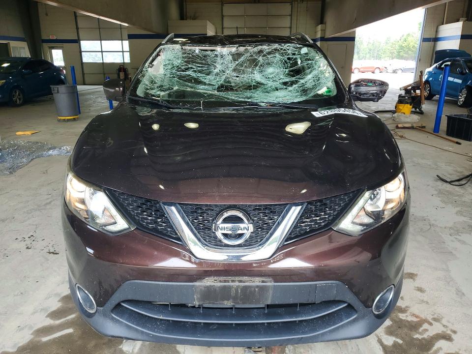 2017 Nissan Rogue Sport მანქანა იყიდება აუქციონზე, vin: JN1BJ1CR4HW111006, აუქციონის ნომერი: 62805456
