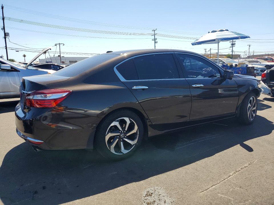 Продажа на аукционе авто 2017 Honda Accord, vin: 1HGCR3F80HA030396, номер лота: 59543046