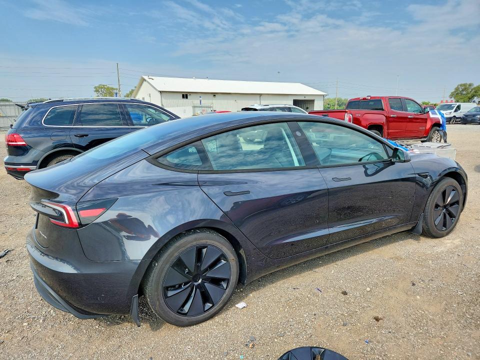 61589636 :رقم المزاد ، 5YJ3E1EB8SF997994 vin ، 2025 Tesla Model 3 مزاد بيع