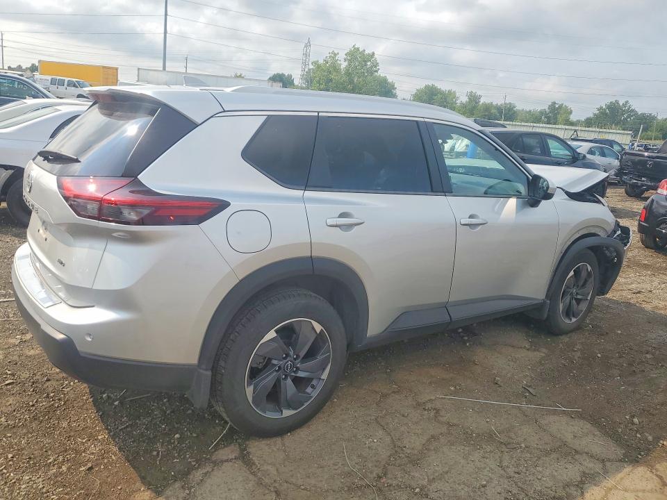 2025 Nissan Rogue მანქანა იყიდება აუქციონზე, vin: JN8BT3BB9SW144876, აუქციონის ნომერი: 62807746