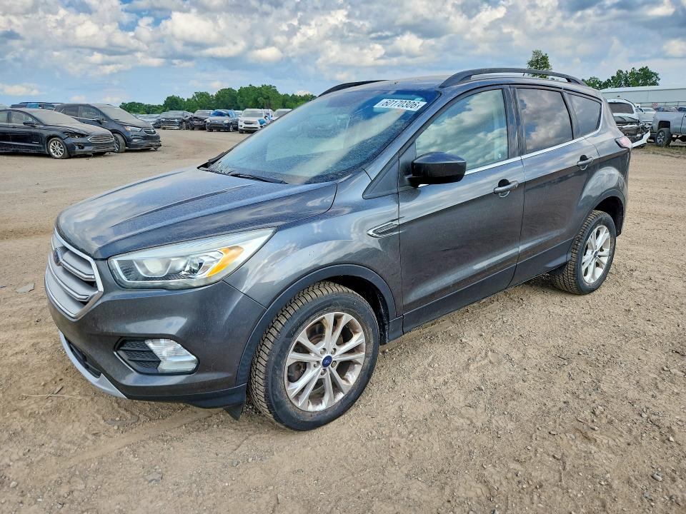 60170306 :رقم المزاد ، 1FMCU9G90HUB32167 vin ، 2017 Ford Escape مزاد بيع