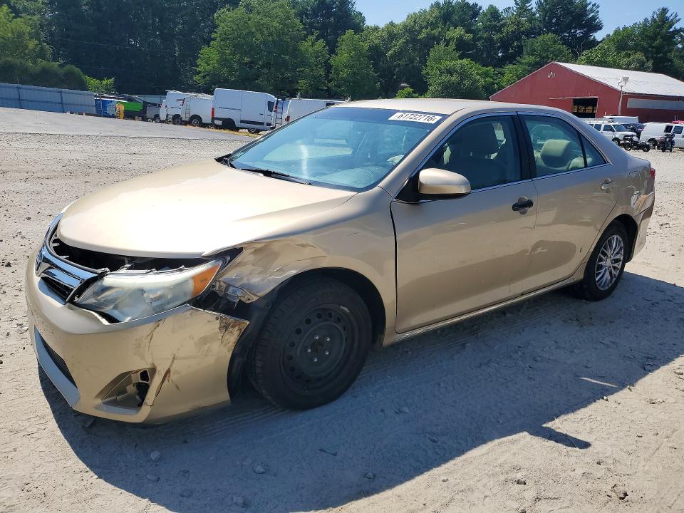61722716 :رقم المزاد ، 4T1BF1FK1CU074459 vin ، 2012 Toyota Camry مزاد بيع