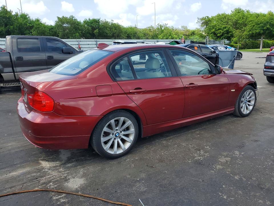2011 Bmw 328 მანქანა იყიდება აუქციონზე, vin: WBAPH7G55BNM58413, აუქციონის ნომერი: 60228736