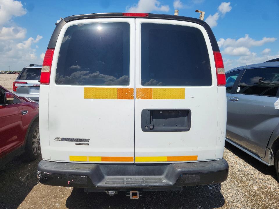Продаж на аукціоні авто 2016 Chevrolet Express G2500, vin: 1GCWGAFF8G1140535, номер лоту: 51183306