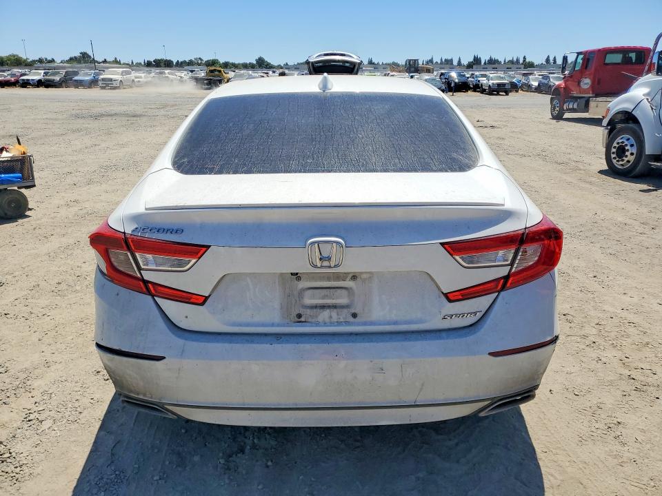 2018 Honda Accord მანქანა იყიდება აუქციონზე, vin: 1HGCV1F34JA159428, აუქციონის ნომერი: 62879196