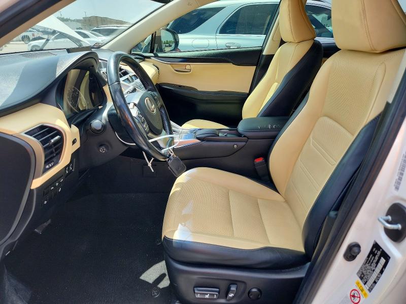 61886366 :رقم المزاد ، JTJYARBZXH2056735 vin ، 2017 Lexus Nx 200t مزاد بيع