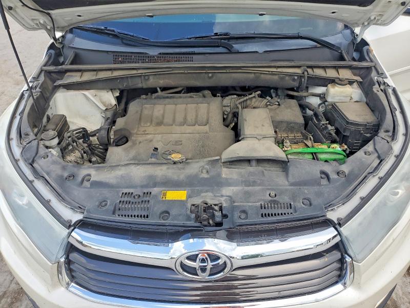Aukcja sprzedaży 2015 Toyota Highlander, vin: 5TDZKRFH8FS055773, numer aukcji: 61714296