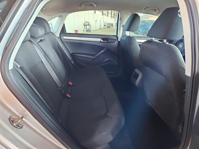 2015 Volkswagen Passat მანქანა იყიდება აუქციონზე, vin: 1VWAT7A30FC061544, აუქციონის ნომერი: 58396056