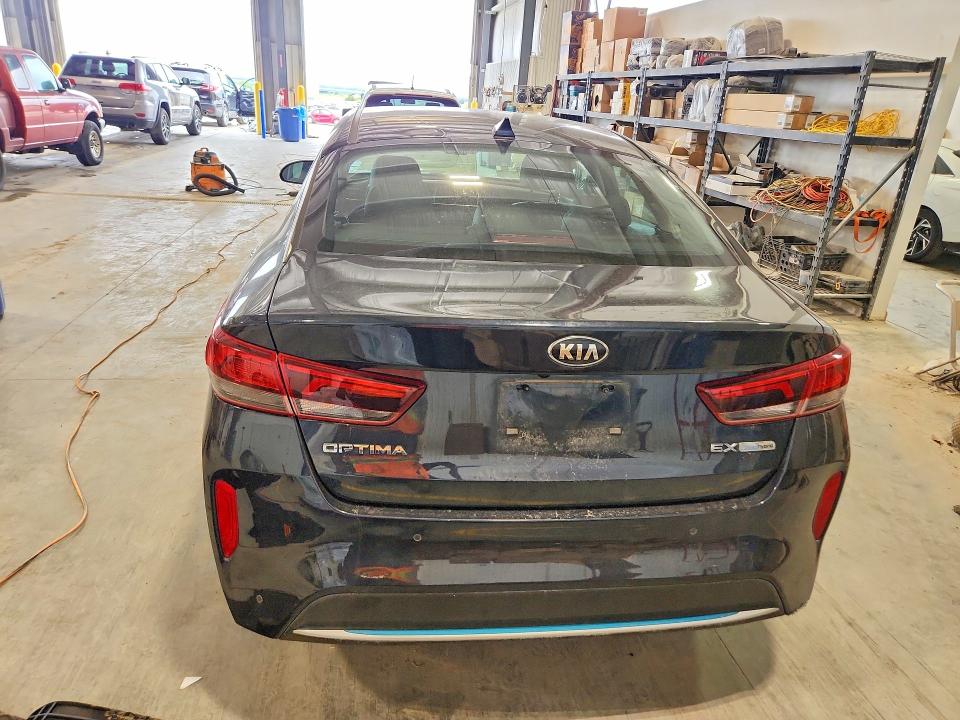 Продажа на аукционе авто 2020 Kia Optima, vin: KNAGU4LE2L5044670, номер лота: 62590886
