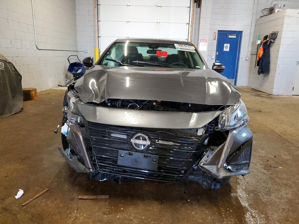 2026 Nissan Altima მანქანა იყიდება აუქციონზე, vin: 1N4BL4DW9TN327676, აუქციონის ნომერი: 61161846