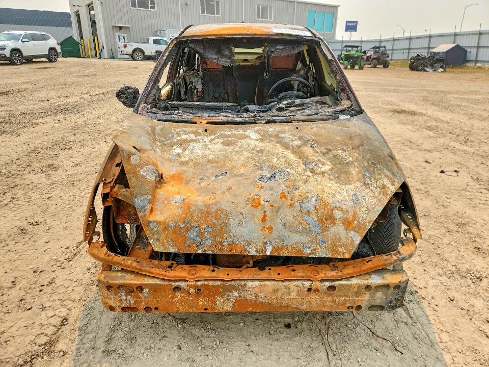 62309686 :رقم المزاد ، 1FAFP34384W122920 vin ، 2004 Ford Focus مزاد بيع