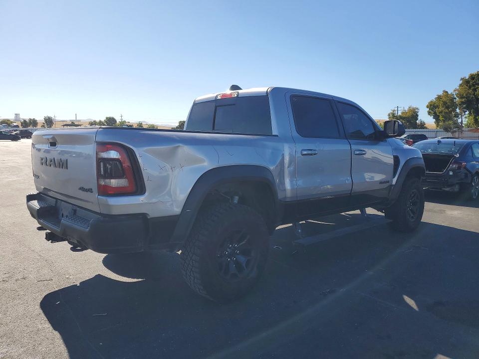 63183346 :رقم المزاد ، 1C6SRFU90MN824574 vin ، 2021 Ram 1500 مزاد بيع