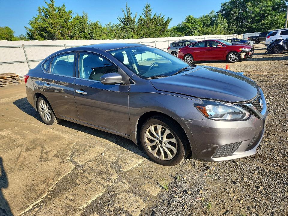 Продажа на аукционе авто 2019 Nissan Sentra, vin: 3N1AB7APXKL607213, номер лота: 61993166