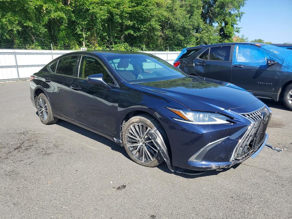 61941886 :رقم المزاد ، 58ADZ1B14NU128295 vin ، 2022 Lexus Es 350 مزاد بيع