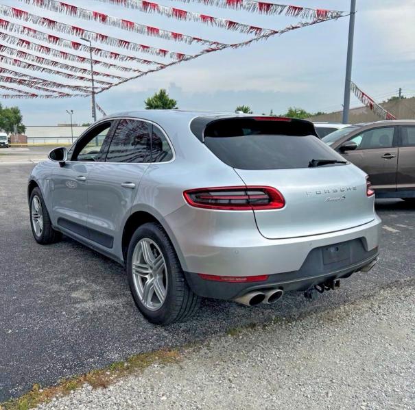 Aukcja sprzedaży 2017 Porsche Macan, vin: WP1AB2A56HLB10242, numer aukcji: 63434266