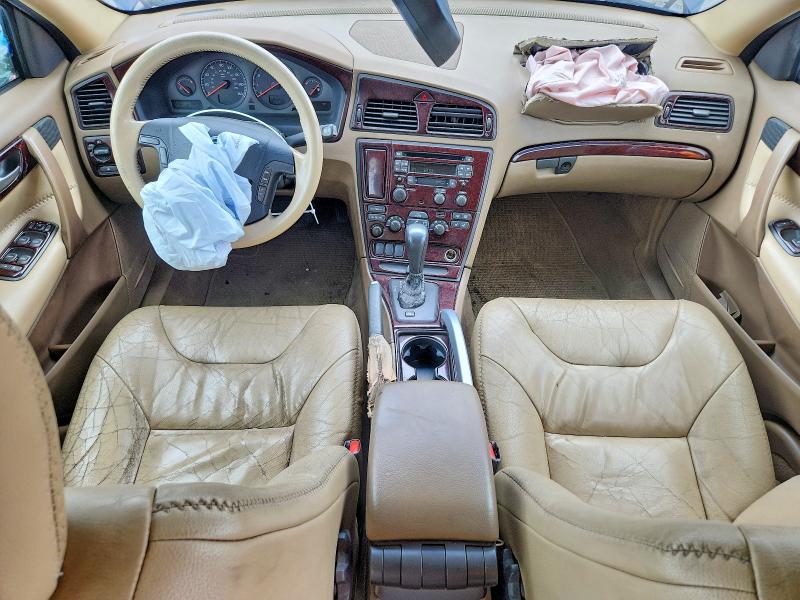 Продажа на аукционе авто 2002 Volvo V70, vin: YV1SZ58D421067498, номер лота: 62969446