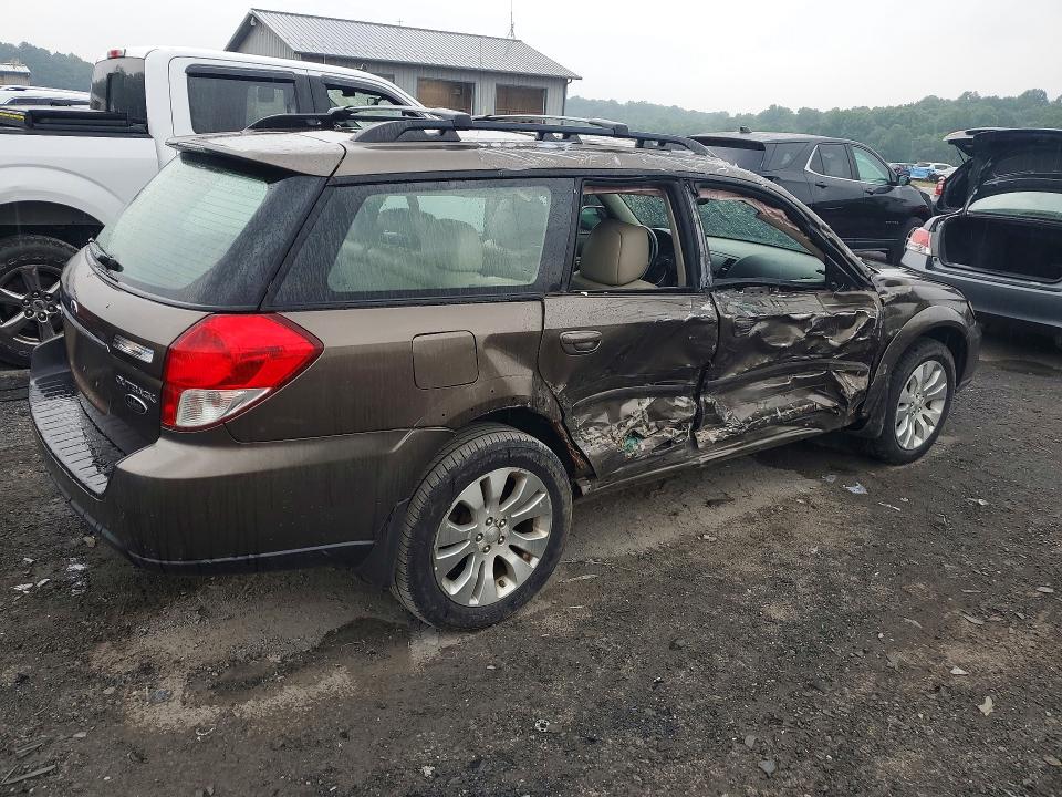 62334176 :رقم المزاد ، 4S4BP86CX84304196 vin ، 2008 Subaru Outback مزاد بيع