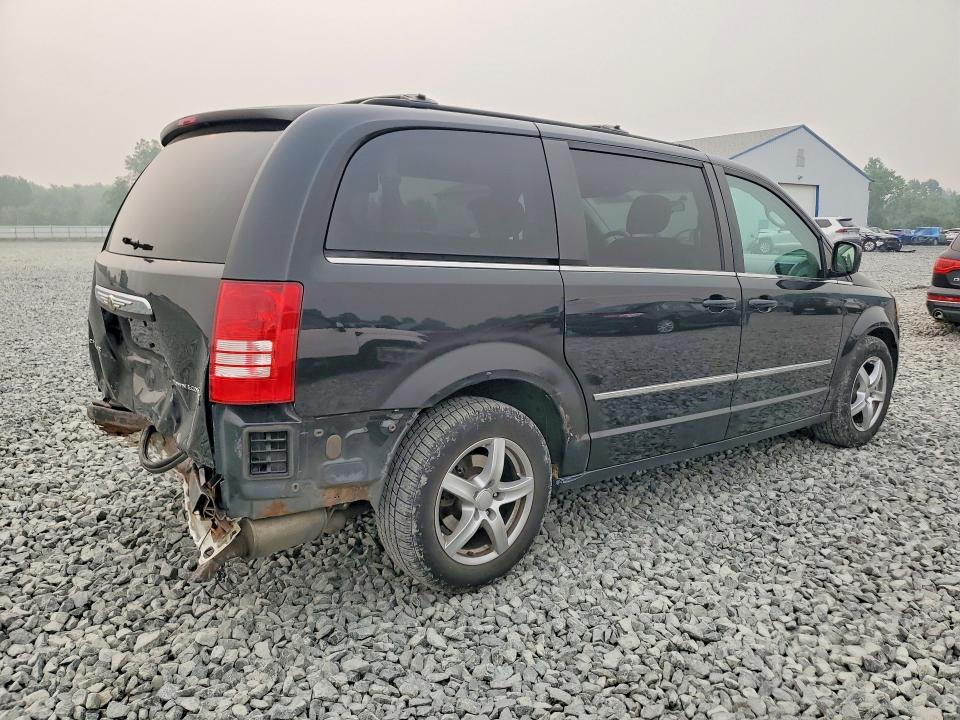 Продажа на аукционе авто 2010 Chrysler Town & Country, vin: 2A4RR5D13AR166429, номер лота: 61401846