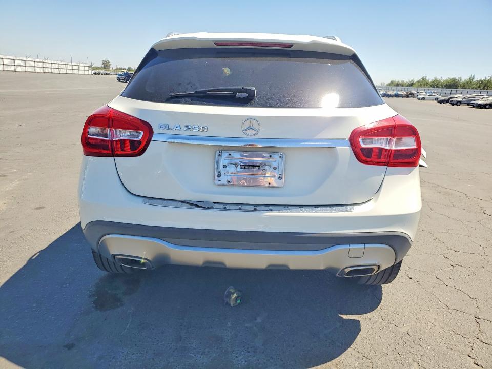 Aukcja sprzedaży 2018 Mercedes-benz Gla, vin: WDCTG4EBXJJ432174, numer aukcji: 62427286