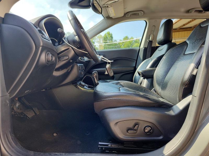 59277086 :رقم المزاد ، 3C4NJDCB2MT586684 vin ، 2021 Jeep Compass مزاد بيع