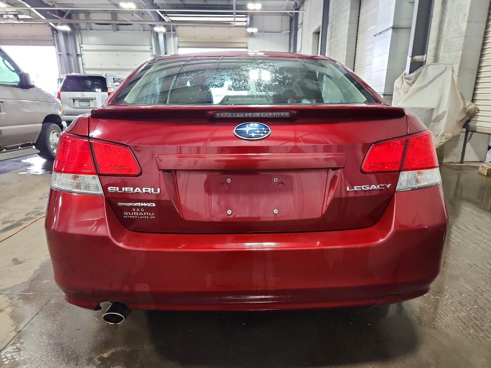 61913066 :رقم المزاد ، 4S3BMCC68B3231602 vin ، 2011 Subaru Legacy مزاد بيع