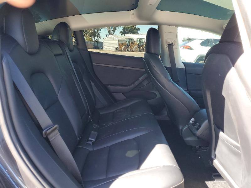 62681726 :رقم المزاد ، 5YJ3E1EB2NF319634 vin ، 2022 Tesla Model 3 مزاد بيع