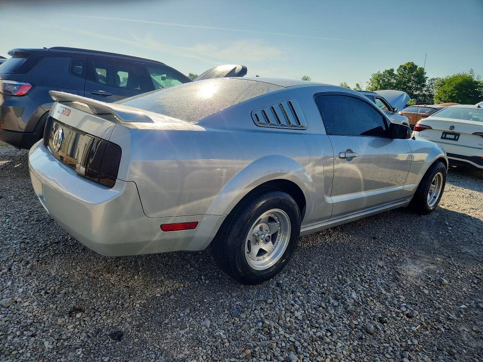 Продаж на аукціоні авто 2005 Ford Mustang, vin: 1ZVFT80N955188682, номер лоту: 60821276
