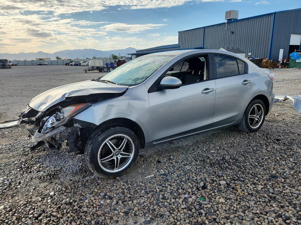 59385936 :رقم المزاد ، JM1BL1UP1D1779258 vin ، 2013 Mazda 3 مزاد بيع