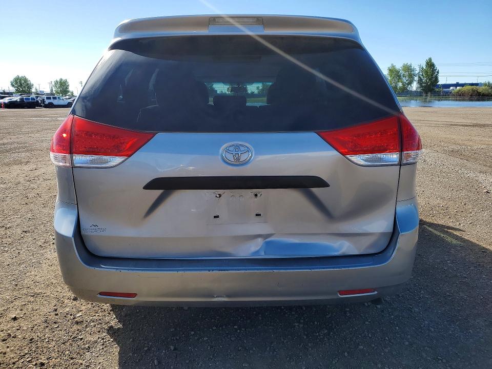 Продажа на аукционе авто 2012 Toyota Sienna, vin: 5TDZK3DC3CS182754, номер лота: 59289386