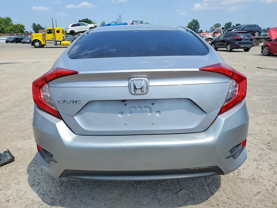 Aukcja sprzedaży 2018 Honda Civic, vin: 2HGFC2F85JH012668, numer aukcji: 63375566