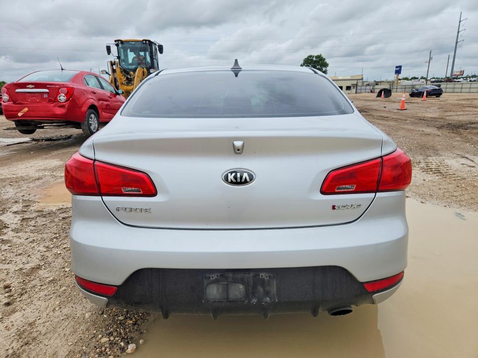 61344106 :رقم المزاد ، KNAFX6A88G5598278 vin ، 2016 Kia Forte مزاد بيع