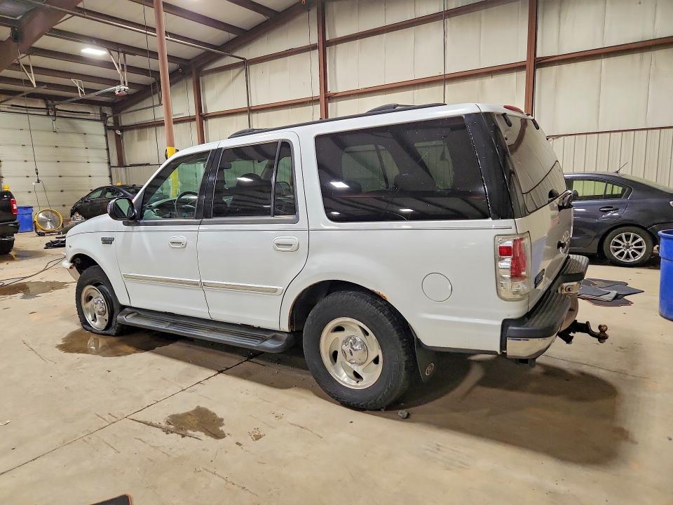 Aukcja sprzedaży 1998 Ford Expedition, vin: 1FMPU18L6WLC32922, numer aukcji: 61732716