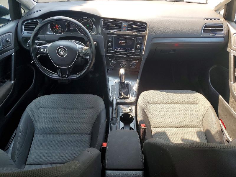 60123806 :رقم المزاد ، 3VWG17AU3JM285696 vin ، 2018 Volkswagen Golf مزاد بيع