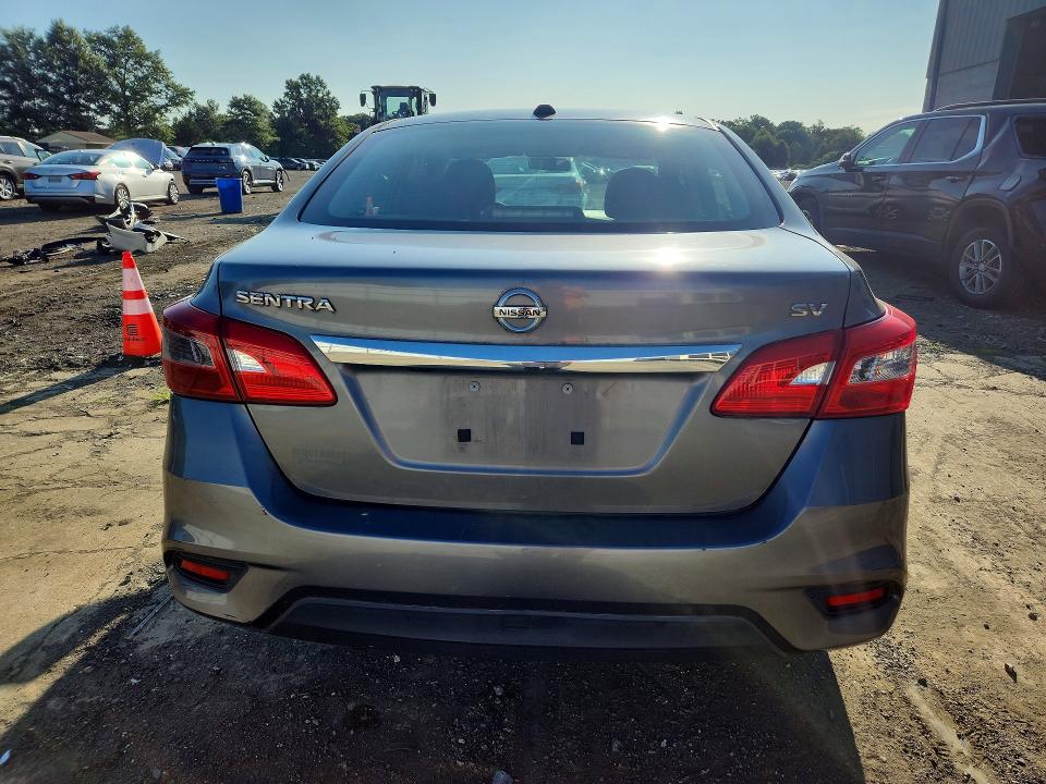 Продажа на аукционе авто 2019 Nissan Sentra, vin: 3N1AB7APXKL607213, номер лота: 61993166