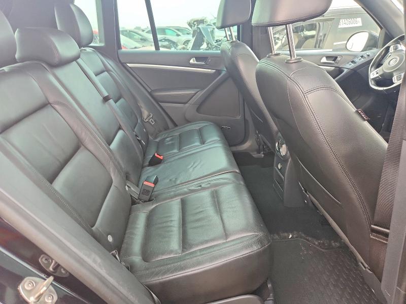 Продажа на аукционе авто 2015 Volkswagen Tiguan, vin: WVGBV7AX8FW009867, номер лота: 61592226