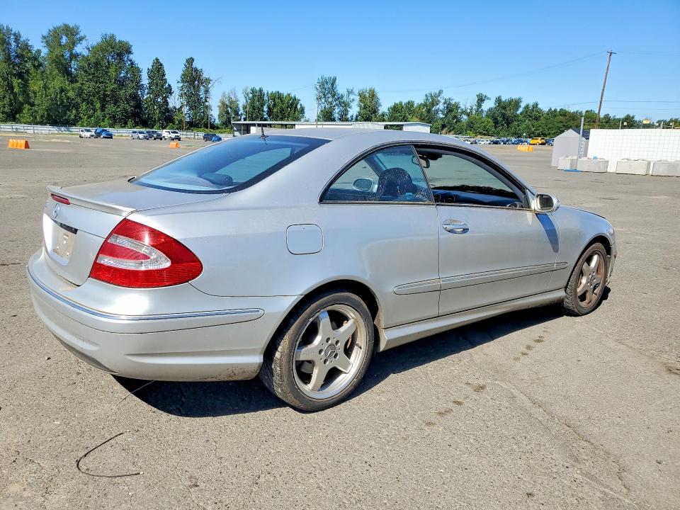 60489506 :رقم المزاد ، WDBTJ75JX3F050215 vin ، 2003 Mercedes-benz Clk مزاد بيع