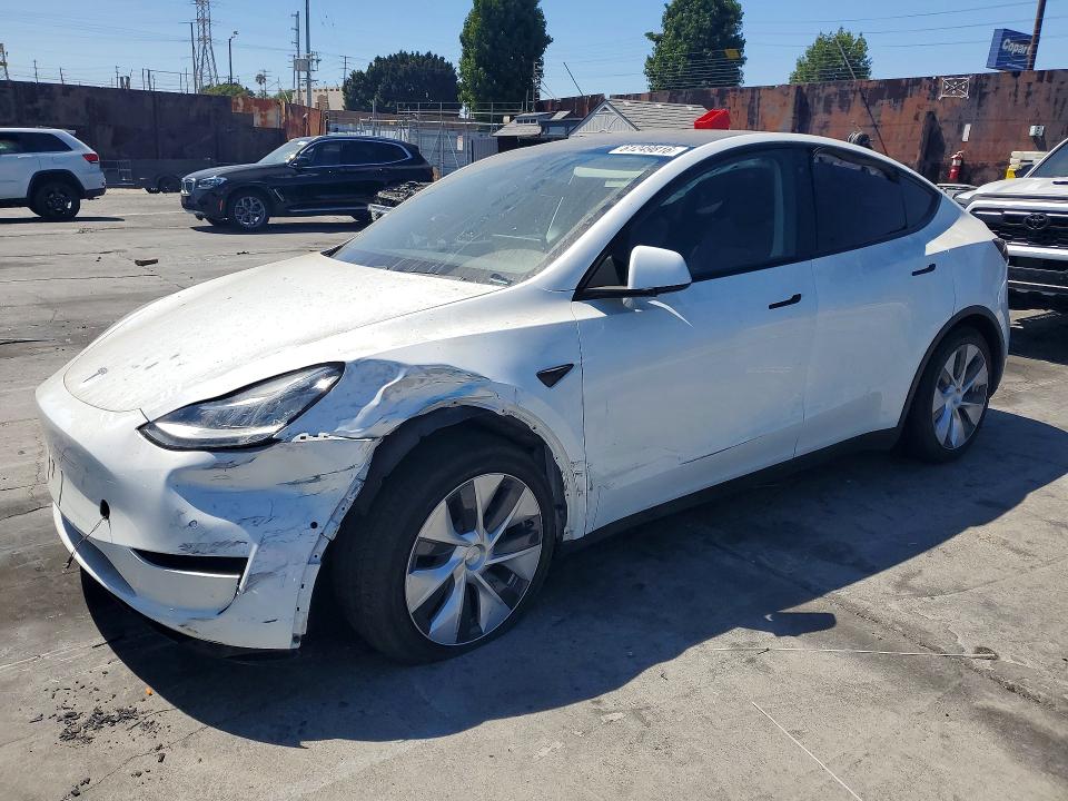 Продаж на аукціоні авто 2020 Tesla Model Y, vin: 5YJYGDEE4LF009560, номер лоту: 61249816