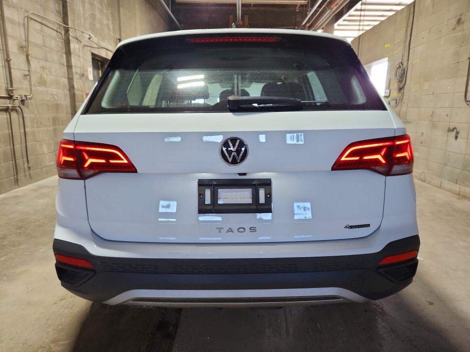 60034766 :رقم المزاد ، 3VVMX7B29NM087620 vin ، 2022 Volkswagen Taos مزاد بيع