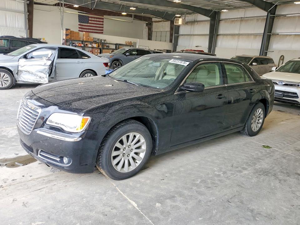 Продажа на аукционе авто 2013 Chrysler 300, vin: 2C3CCAAG8DH513685, номер лота: 59237876
